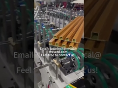 Notre adhésif à fusion à chaud assure un profil parfait pour le bois et le métal