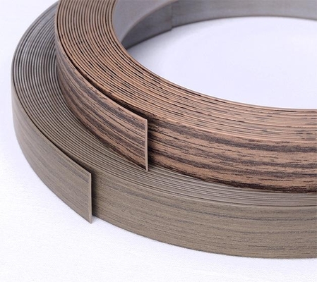 Colle thermofusible PUR blanche à haute flexibilité et résistance à la traction de 450±5% N/25mm, pour vos besoins
